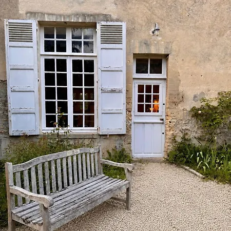 Bed and breakfast Le Manoir De - Et De Campagne Sully (Calvados)