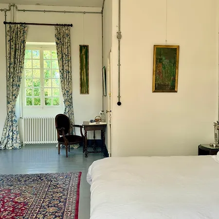 Bed & Breakfast Le Manoir De - Et De Campagne 3*